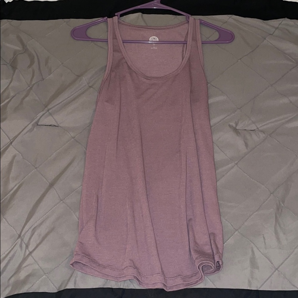 purple tank top